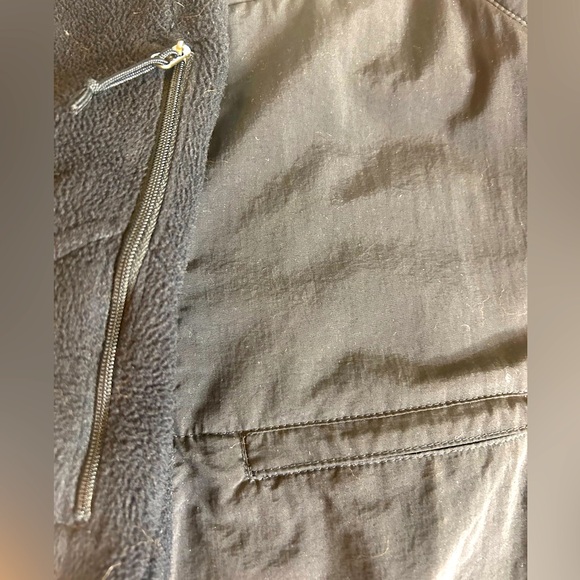 The North Face Men’s Medium,full zip , black w black lining - Picture 7 of 7